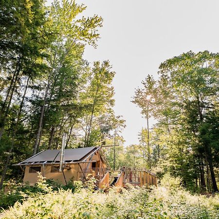 Huttopia Lake George - Adirondacks Lake Luzerne Exterior photo