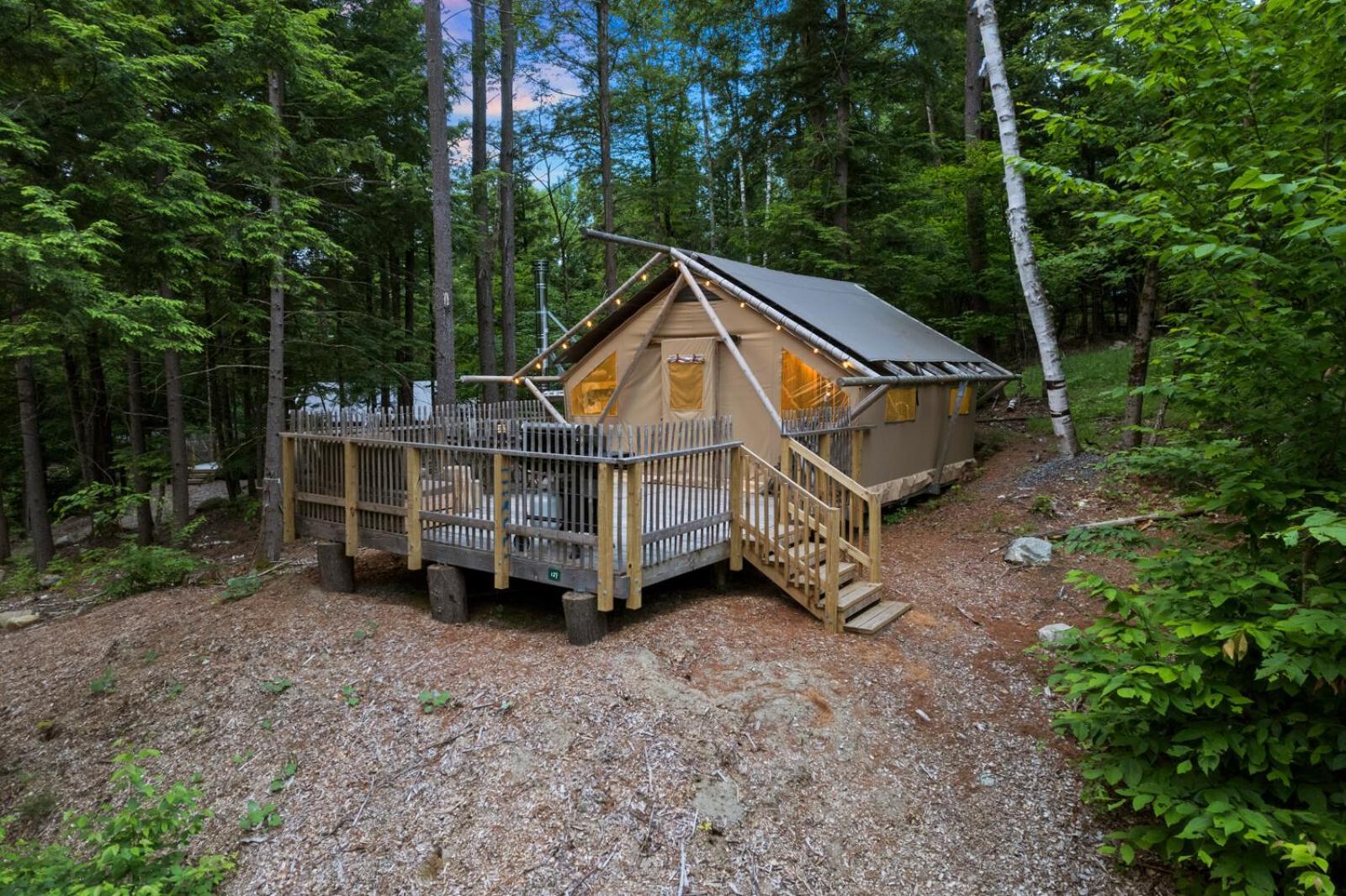Huttopia Lake George - Adirondacks Lake Luzerne Exterior photo