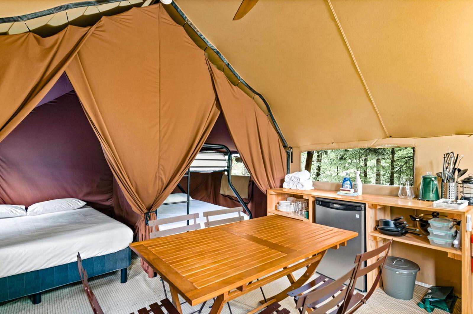 Huttopia Lake George - Adirondacks Lake Luzerne Exterior photo